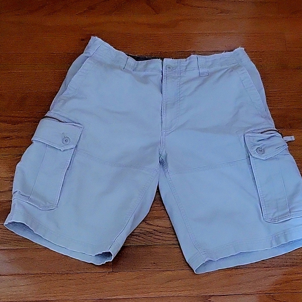 GAP cargo shorts in Khaki